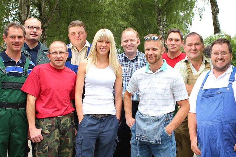 Die Landwirte der aktuellen "Bauer sucht Frau"-Staffel werden von RTL noch einmal besucht.