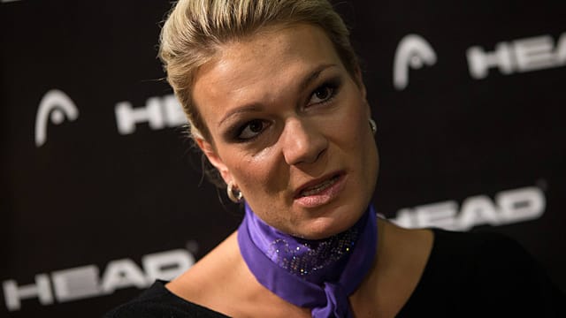 Ski-Star Maria Höfl-Riesch reagiert öffentlich auf eine unschöne Mail.