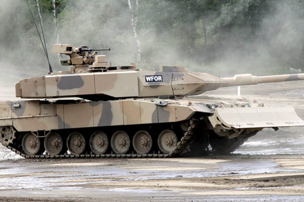 Ein Kampfpanzer Leopard 2 der Firma KMW - wie er eventuell auch an Saudi-Arabien geliefert wird