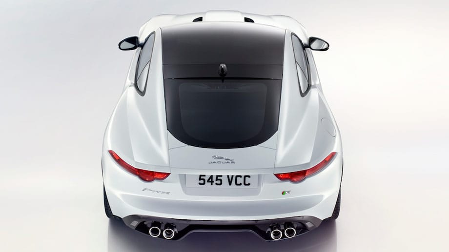Mit dem Jaguar F-Type Coupé wollen die Briten ihre Attacke auf Porsche & Co. fortsetzen.