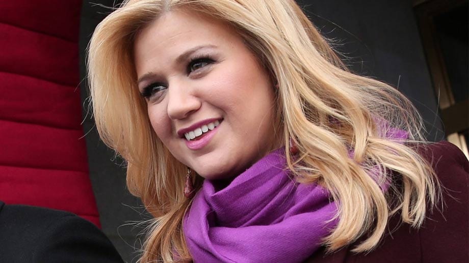 Die amerikanische Sängerin Kelly Clarkson (31) ist schwanger.