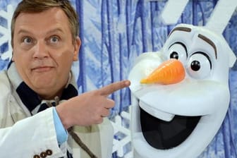 Hape Kerkeling spricht Olaf in "Die Eiskönigin".