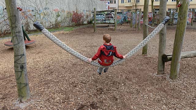 "Ausgeträumt" - wie sich Kinder zu neuen Perspektiven aufschwingen.