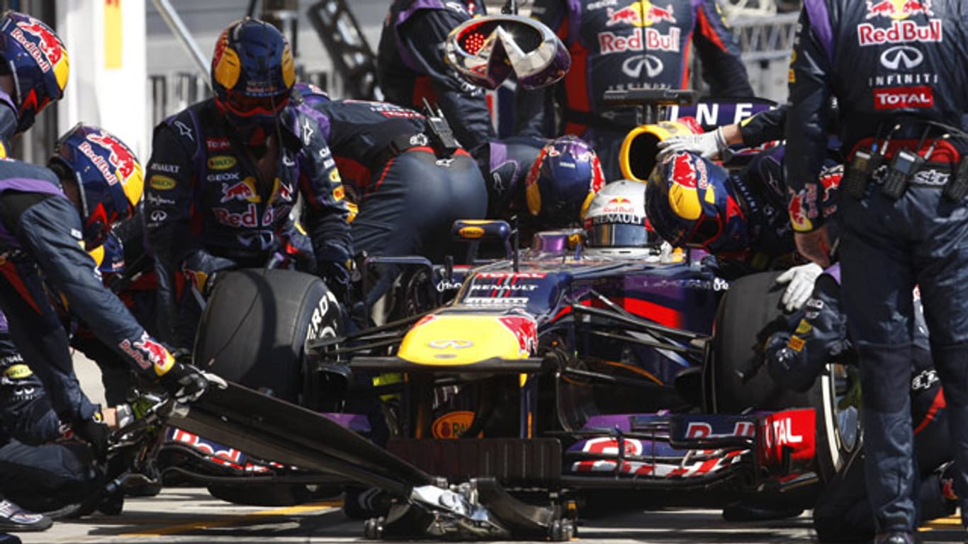 Muss Weltmeister Sebastian Vettel kommende Formel-1-Saison öfter zum Reifenwechsel?