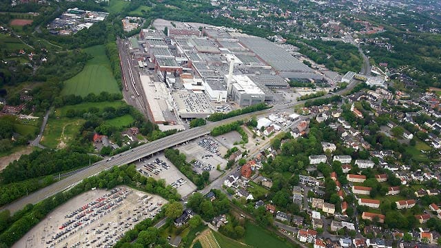 Das Bochumer Werksgelände des Autobauers Opel aus der Vogelperspektive