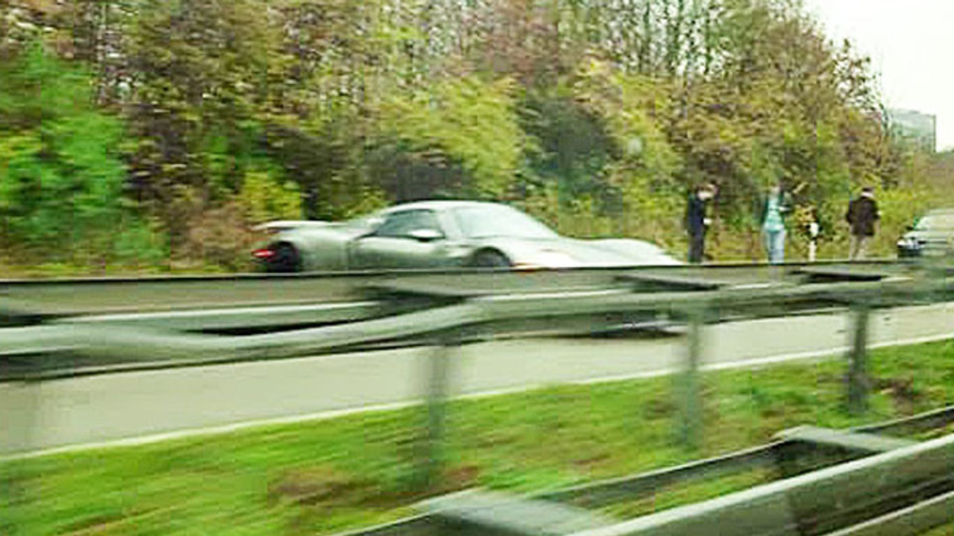 Der gecrashte Porsche 918 Spyder
