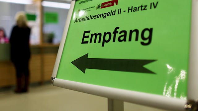 Ende August bezogen laut Bundesagentur für Arbeit (BA) 38.800 Bulgaren und Rumänen Hartz IV