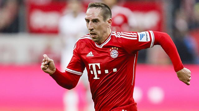 Ribéry ist nach seinem Rippenbruch offenbar wieder halbwegs fit. Ribéry ist nach seinem Rippenbruch offenbar wieder halbwegs fit.