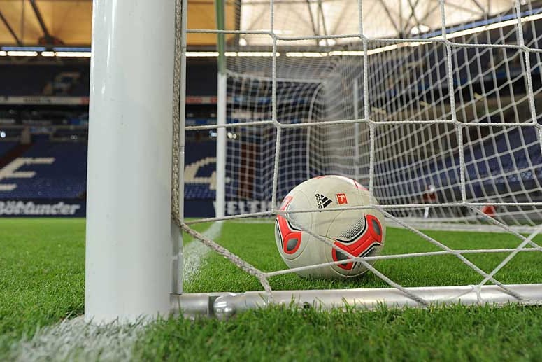 Drin, oder nicht drin? Schon in der Saison 2014/15 könnte die Technik über die wichtigste Frage im Fußball entscheiden.