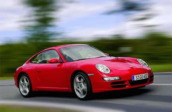 TÜV-Report 2014: 6 bis 7 Jahre alte Autos. Platz 2: Porsche 911. Die Quote der Autos mit gravierenden Mängeln liegt bei 11,1 Prozent.