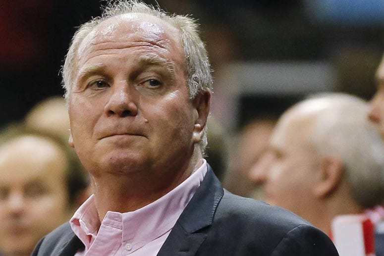 Bayern-Präsident Uli Hoeneß fordert die Wahl von Franck Ribéry zum Weltfußballer.