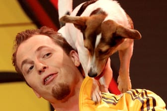 Yvo Antoni und sein Jack-Russell-Terrier Primadonna