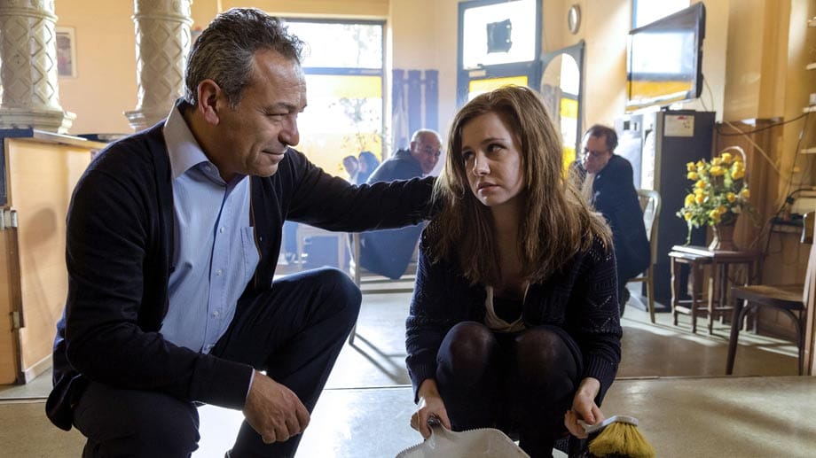 Josefine Preuß und Tayfun Bademsoy in "Tatort: Türkischer Honig" Josefine Preuß und Tayfun Bademsoy in "Tatort: Türkischer Honig"