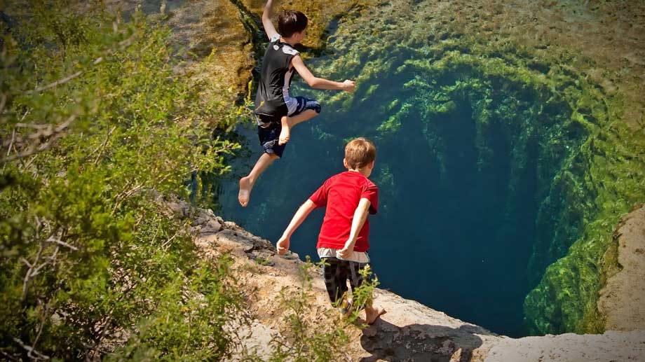 Tauchhöhle "Jabob's Well" im texanischen Wimberley