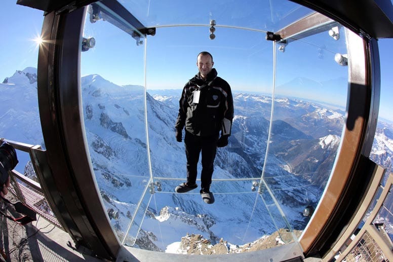 Denn der "Schritt ins Leere" ("Pas dans le Vide") am Mont Blanc ist komplett verglast.