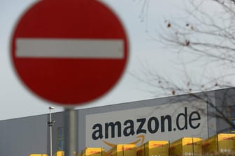 Eine Einigung zwischen Amazon und den Versand-Mitarbeitern ist nicht in Sicht