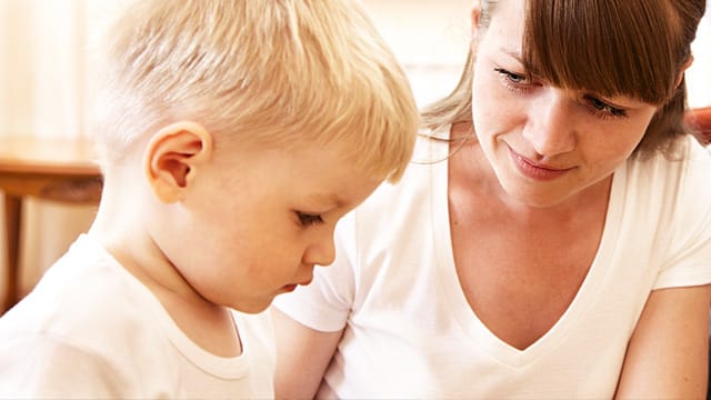 Probleme bei der Sprachentwicklung fallen oft im Kindergarten auf. Probleme bei der Sprachentwicklung fallen oft im Kindergarten auf.