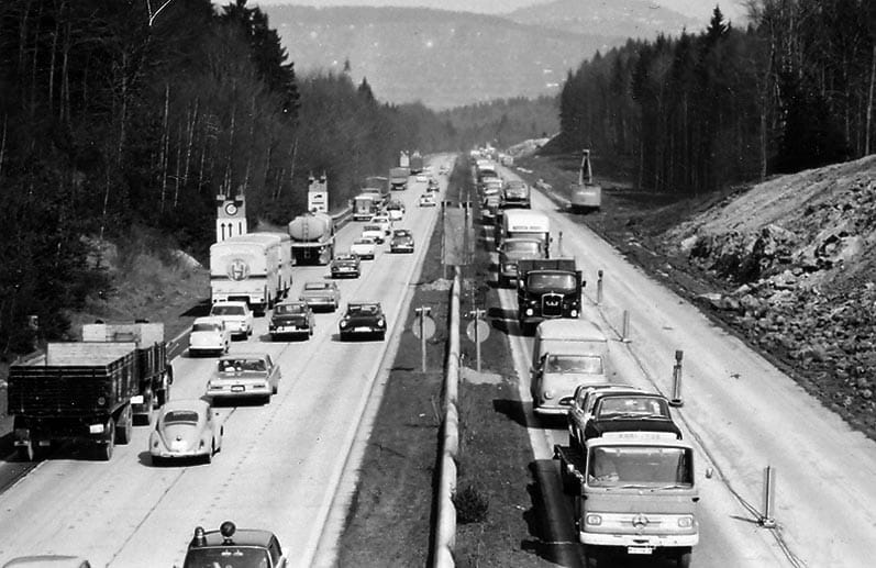 Bauarbeiten auf der A 8 Ulm – Stuttgart beim Rohrbachaufstieg, 1966. www.landesarchiv-bw.de Bauarbeiten auf der A 8 Ulm – Stuttgart beim Rohrbachaufstieg, 1966. www.landesarchiv-bw.de