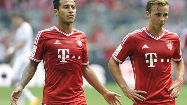 Thiago (li.) hat eine hohe Meinung von Mario Götze.