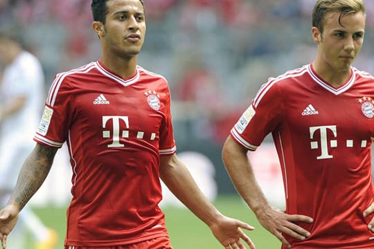 Thiago (li.) hat eine hohe Meinung von Mario Götze.
