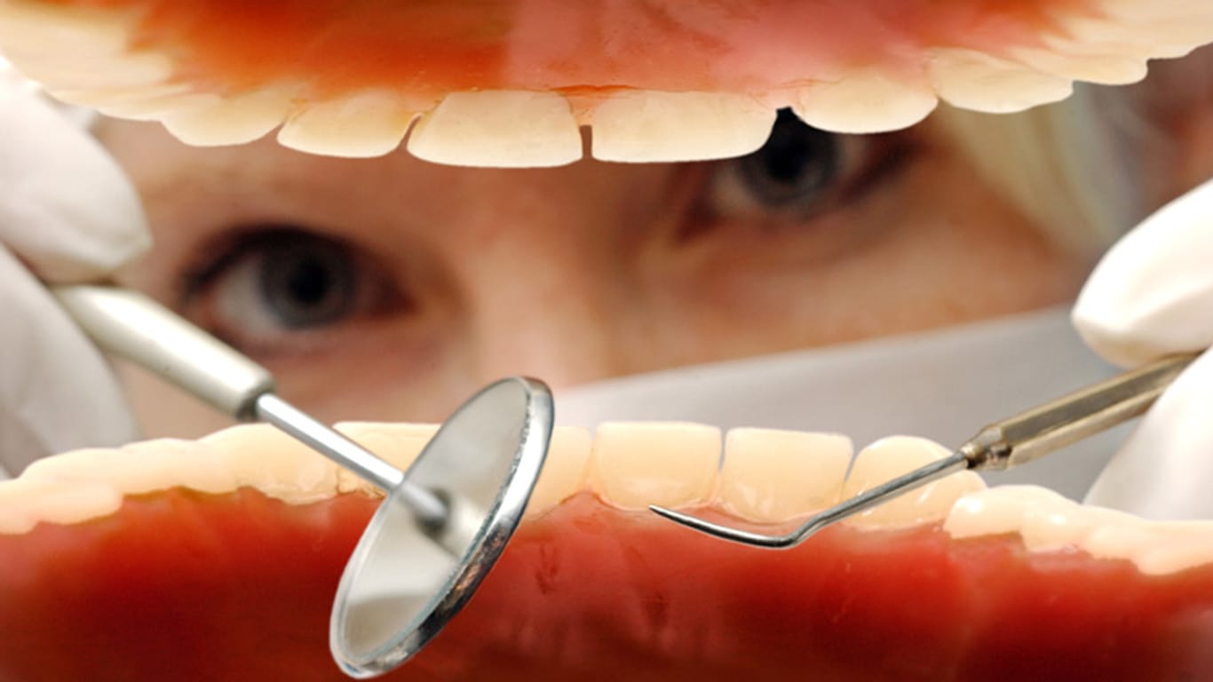 Klick-Tinnitus nach Zahnarztbesuch