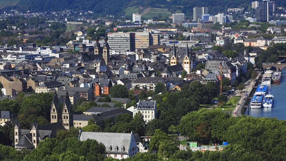 Das Welterbe Oberes Mittelrheintal beginnt in Koblenz an der Moselmündung.