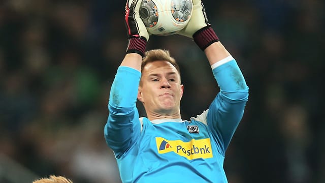 Geht er, oder geht er nicht? Der Wechsel von Gladbachs Keeper Marc-Andre ter Stegen nach Barcelona soll bereits fix sein.