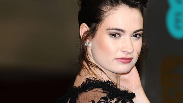 Lily James hatte am Set von "Cinderella" einen Unfall.