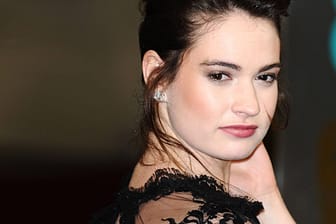 Lily James hatte am Set von "Cinderella" einen Unfall.