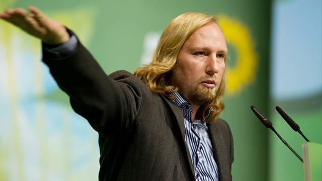 Der Fraktionschef der Grünen, Anton Hofreiter, nimmt die Bundesregierung in die Pflicht Der Fraktionschef der Grünen, Anton Hofreiter, nimmt die Bundesregierung in die Pflicht