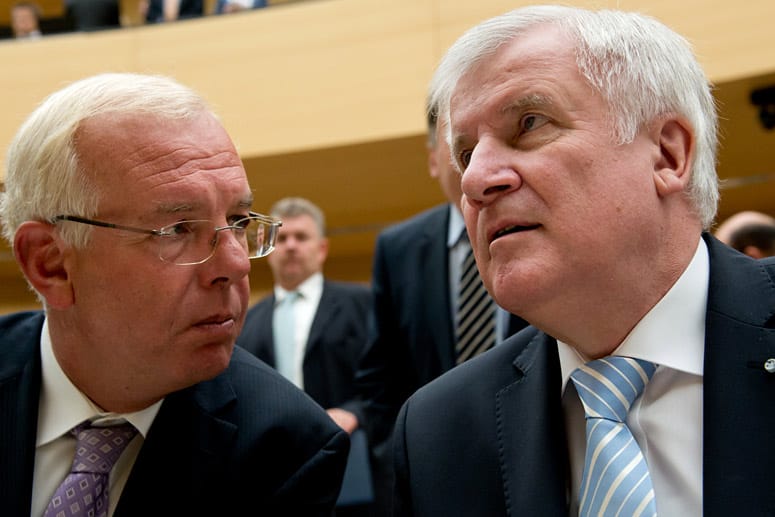 Bayerns CSU-Fraktionschef Thomas Kreuzer (links) mit Ministerpräsident Horst Seehofer