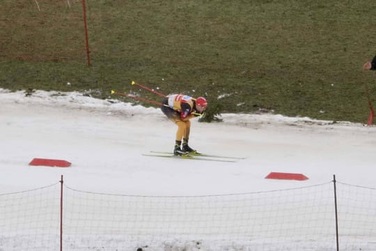 Eric Frenzel fährt in diesem Winter auf einem weißen Teppich.