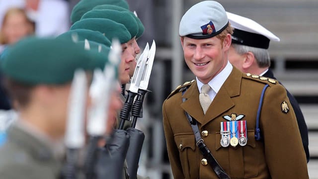 Prinz Harry will seine Karriere beim Militär weiter ausbauen.