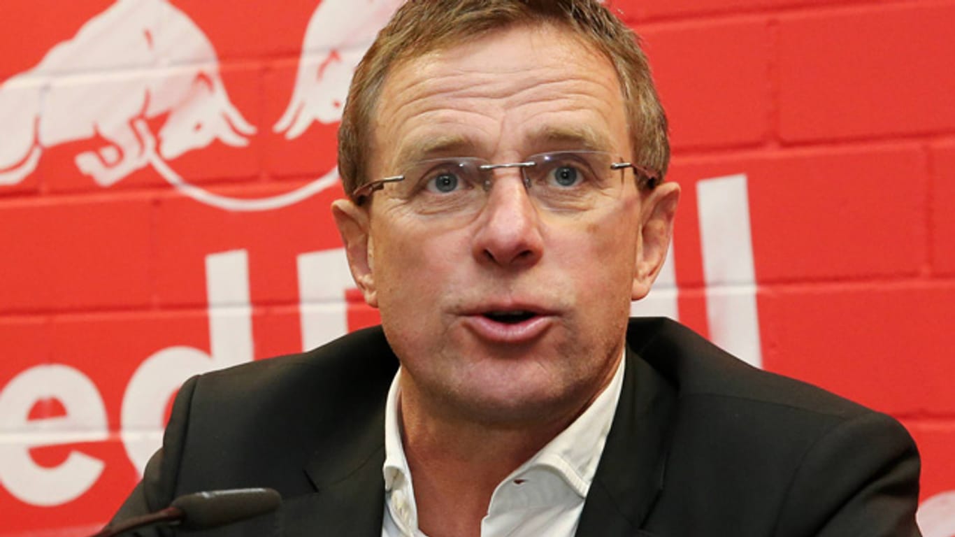 Sportdirektor Ralf Rangnick gerät mit RB Leipzig unter Druck.