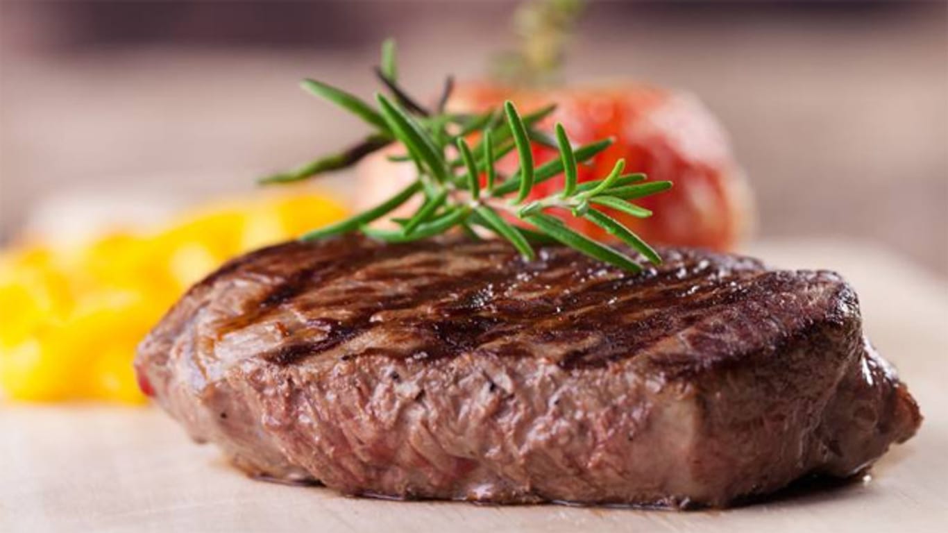 Steaks können Sie – je nach Geschmack – rare, medium oder well-done braten.