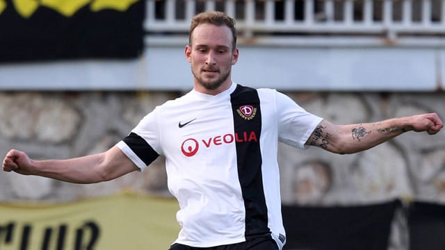 Dresdens Toni Leistner zeigt im Testspiel gegen Rubin Kasan eine engagierte Leistung. Dresdens Toni Leistner zeigt im Testspiel gegen Rubin Kasan eine engagierte Leistung.