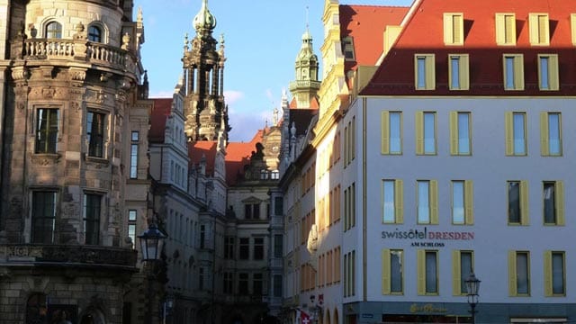 Das "Swissôtel" in Dresden am Schloss.