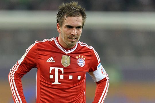 Philipp Lahm prophezeit ein Gerangel um die Plätze im Luxus-Kader der Bayern.