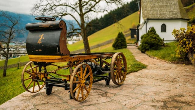 De erste Porsche : Egger-Lohner-Elektromobil Modell C2 Phaeton.