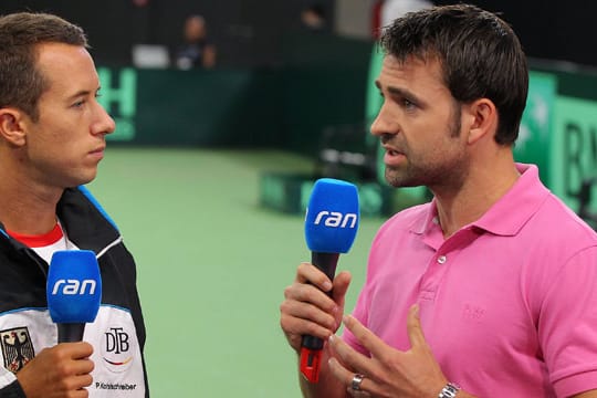 Ex-Tennisprofi Nicolas Kiefer (re.) im Gespräch mit Davis-Cup-Spieler Philipp Kohlschreiber.