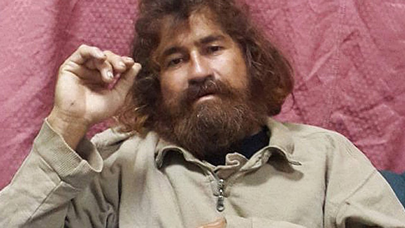 Der Mann, der nach eigenen Angaben José Salvator Alvarengo heißt, nach seiner Rettung in Majuro auf den Marshallinseln.