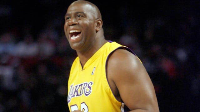 Lakers-Legende Earvin "Magic" Johnson im Trikot seines alten Vereins im Jahr 2006.