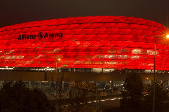Die Allianz AG ist bereits seit 2005 Namensgeber der Arena des FC Bayern München.