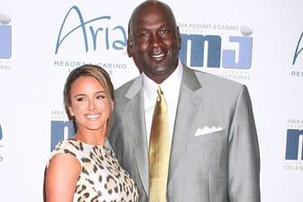 Michael Jordan und seine Frau Yvette Prieto.