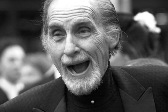 Sid Caesar wurde 91 Jahre alt.