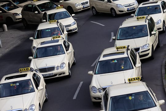 Die große Zeit der Mercedes-Taxis ist wohl langsam vorbei