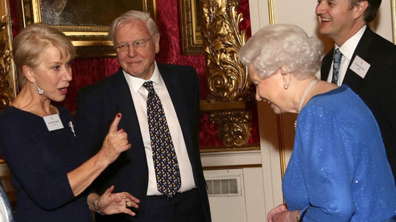 Bei ihrem Gespräch mit Helen Mirren war die britische Queen offenbar bester Stimmung.