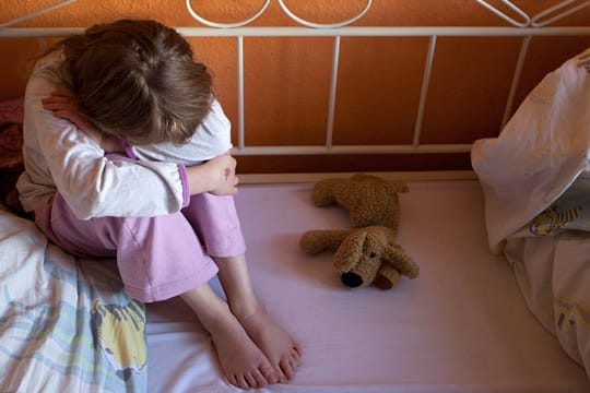 Über 40.000 Kinder holen deutsche Jugendämter jährlich aus ihren Familien.