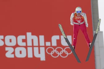 Fabian Rießle glänzt auf der olympischen Schanze von Sotschi.