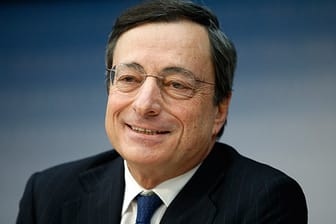 EZB-Präsident Mario Draghi kann sich über ein Spitzengehalt freuen